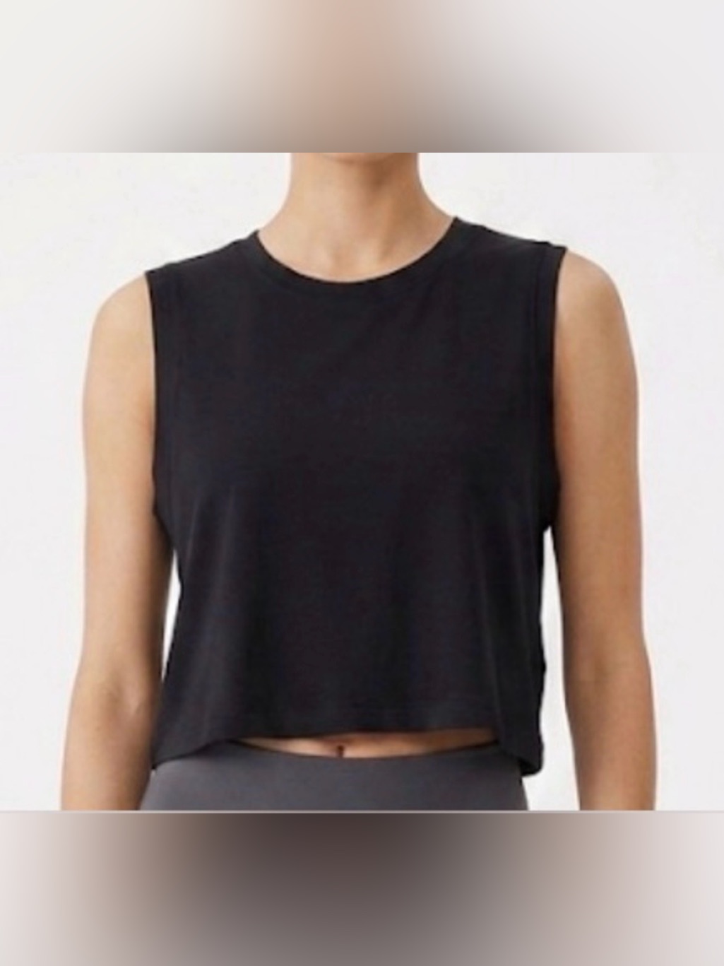 It’s Essentials Black Sleeveless Women’s One Size Crop Top Excellent Condition